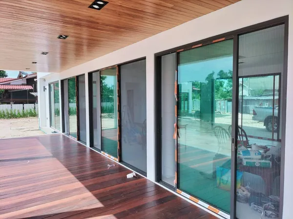 ผลงานการติดตั้งมุ้งจีบ สลิลพรดีไซน์ - 28